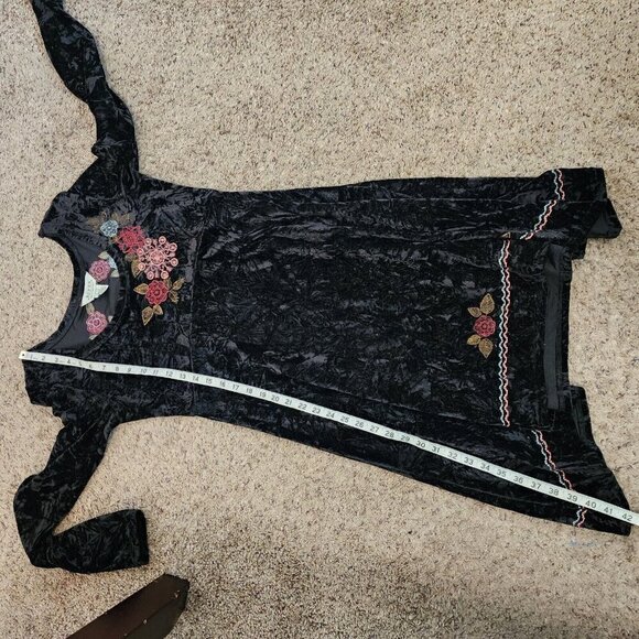 Roper Floral Embroidered Black Crushed Velvet Sharkbite Hem Western Dress S - Picture 11 of 11